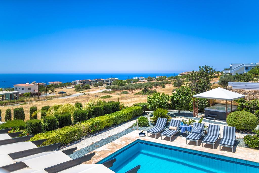 Villa Linda Peyia Buitenkant foto
